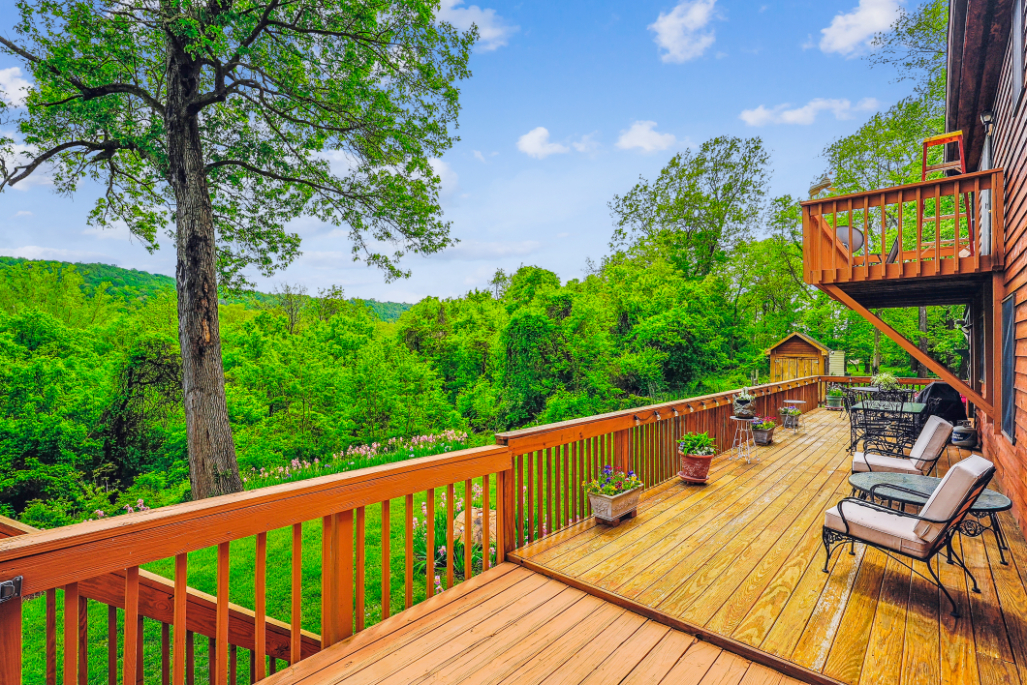 Thomas & Talbot | Deere Ridge